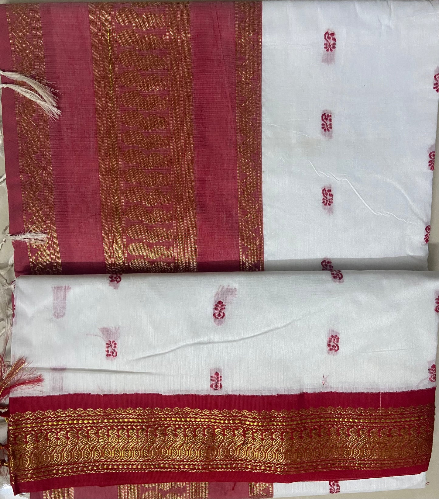 Silk Cotton Gadwal - White and Red