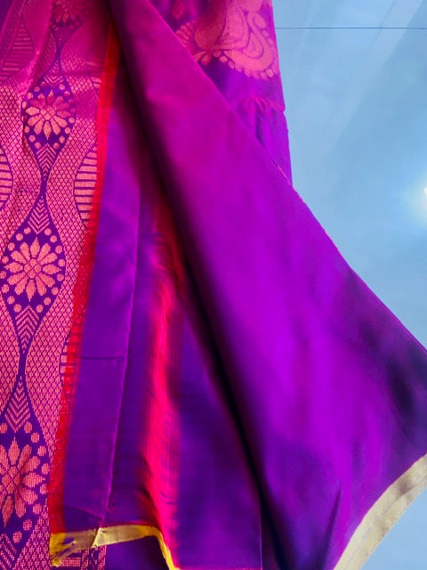 Soft Silk - Wine and Gold